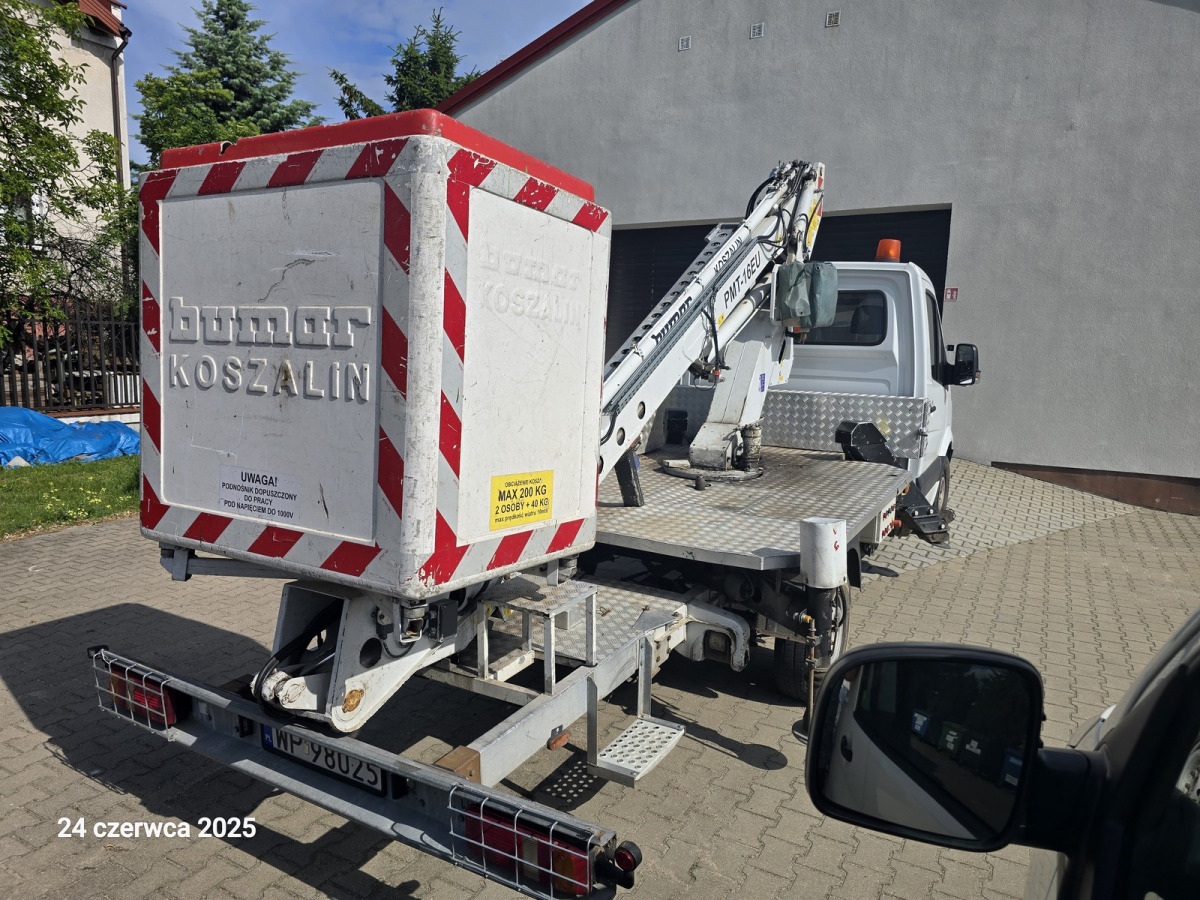 MERCEDES BENZ SPRINTER SPECJALNY - Podizna platforma montirana na kamion: slika MERCEDES BENZ SPRINTER SPECJALNY - Podizna platforma montirana na kamion MERCEDES BENZ SPRINTER SPECJALNY - Podizna platforma montirana na kamion: slika MERCEDES BENZ SPRINTER SPECJALNY - Podizna platforma montirana na kamion