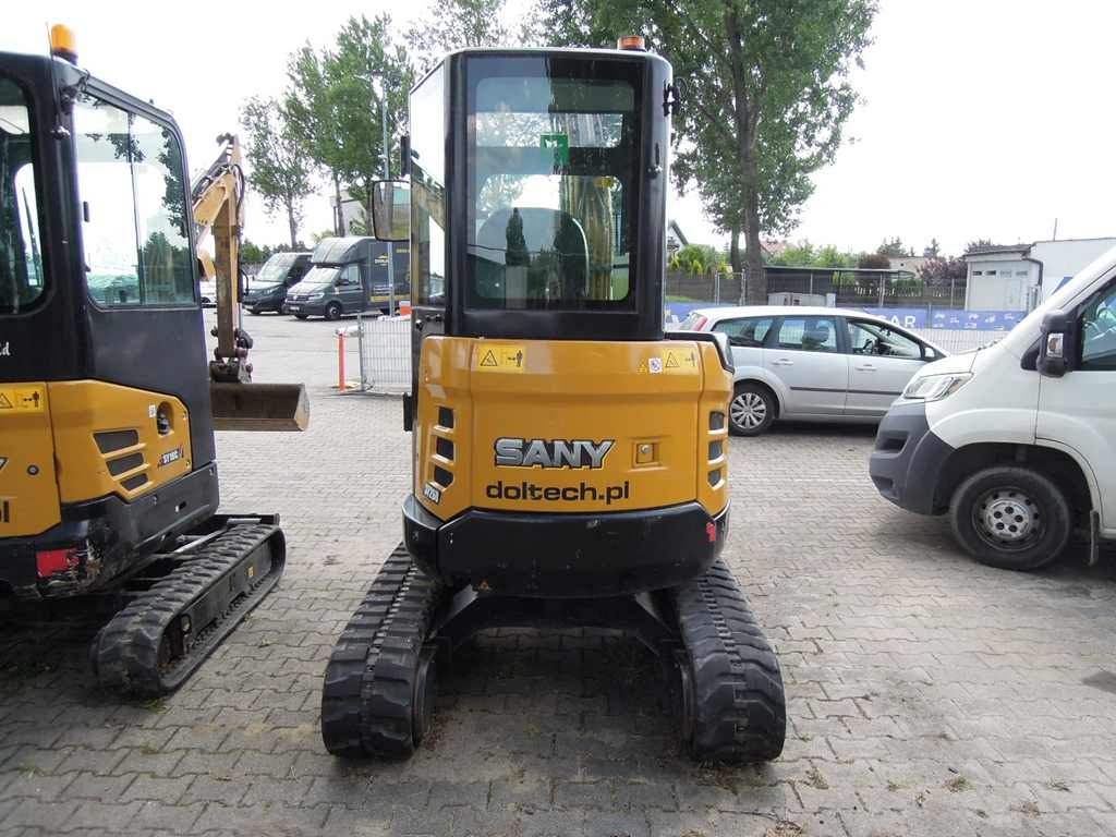 Minikoparka gąsienicowa – SANY SY26U – 2022 – 2680 kg – 3 100 mm wysypu - Mini bager: slika Minikoparka gąsienicowa – SANY SY26U – 2022 – 2680 kg – 3 100 mm wysypu - Mini bager Minikoparka gąsienicowa – SANY SY26U – 2022 – 2680 kg – 3 100 mm wysypu - Mini bager: slika Minikoparka gąsienicowa – SANY SY26U – 2022 – 2680 kg – 3 100 mm wysypu - Mini bager