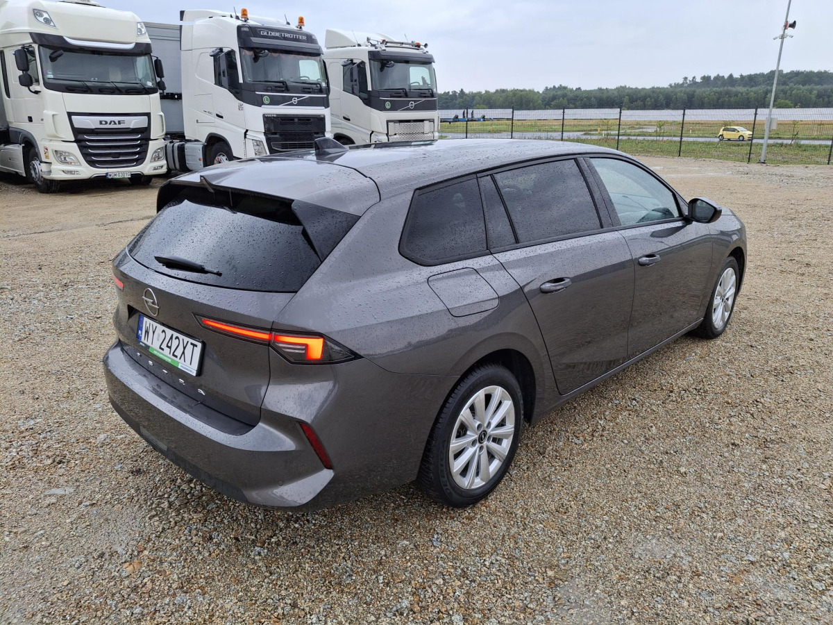 OPEL ASTRA KOMBI - Automobil: slika OPEL ASTRA KOMBI - Automobil OPEL ASTRA KOMBI - Automobil: slika OPEL ASTRA KOMBI - Automobil