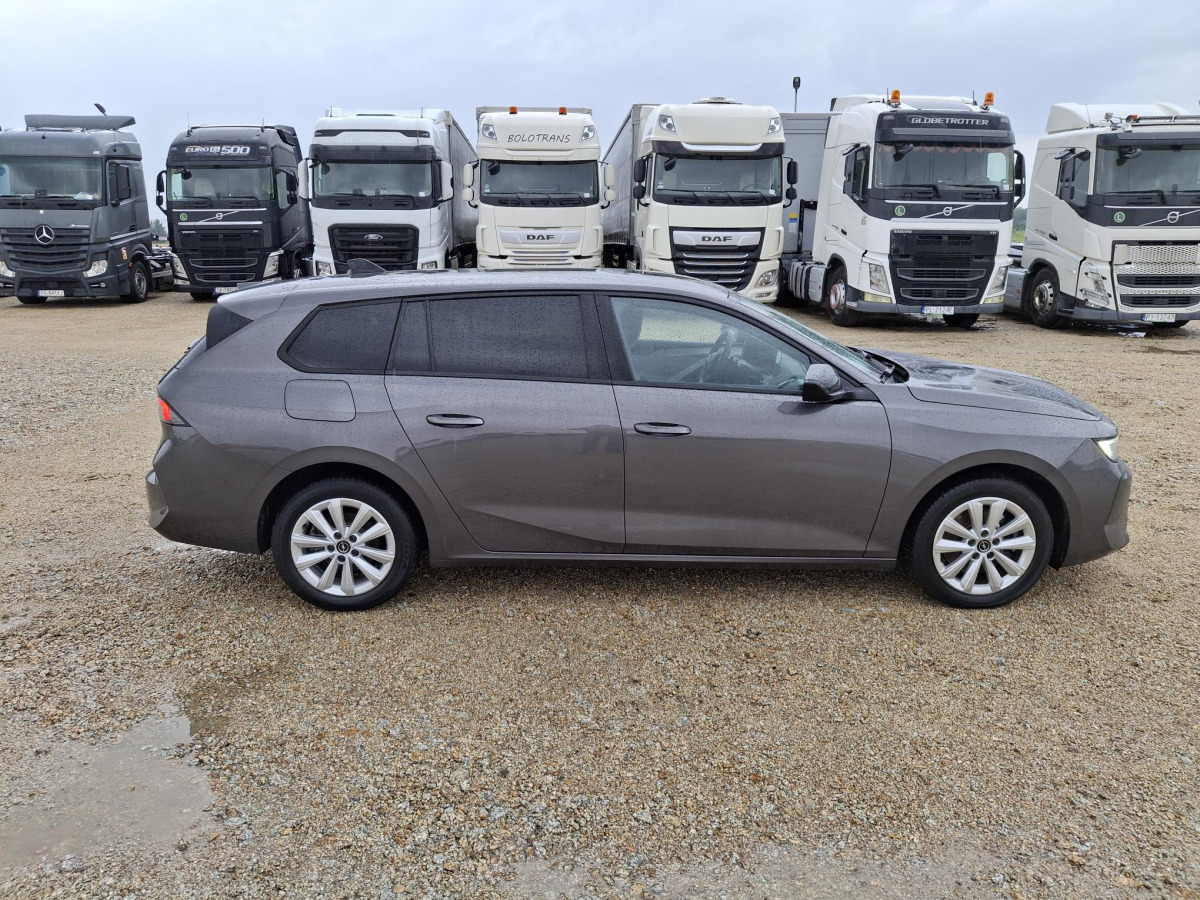OPEL ASTRA KOMBI - Automobil: slika OPEL ASTRA KOMBI - Automobil OPEL ASTRA KOMBI - Automobil: slika OPEL ASTRA KOMBI - Automobil