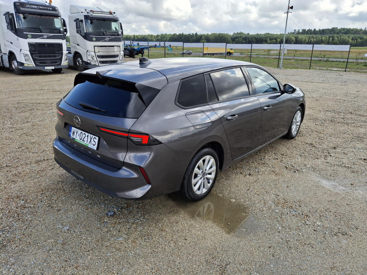 OPEL ASTRA SPORTS TOURER KOMBI - Automobil: slika OPEL ASTRA SPORTS TOURER KOMBI - Automobil OPEL ASTRA SPORTS TOURER KOMBI - Automobil: slika OPEL ASTRA SPORTS TOURER KOMBI - Automobil
