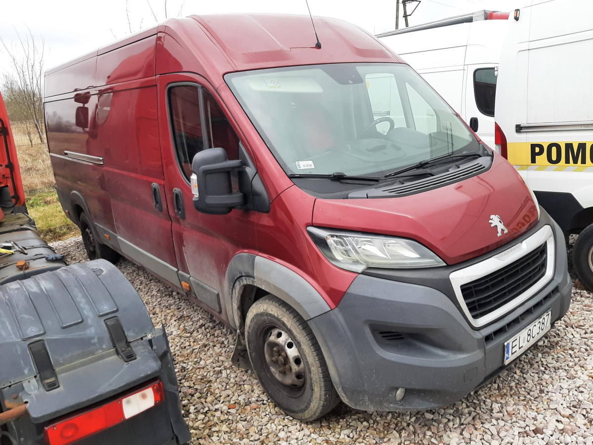 PEUGEOT BOXER FURGON BLASZAK - Furgon: slika PEUGEOT BOXER FURGON BLASZAK - Furgon PEUGEOT BOXER FURGON BLASZAK - Furgon: slika PEUGEOT BOXER FURGON BLASZAK - Furgon
