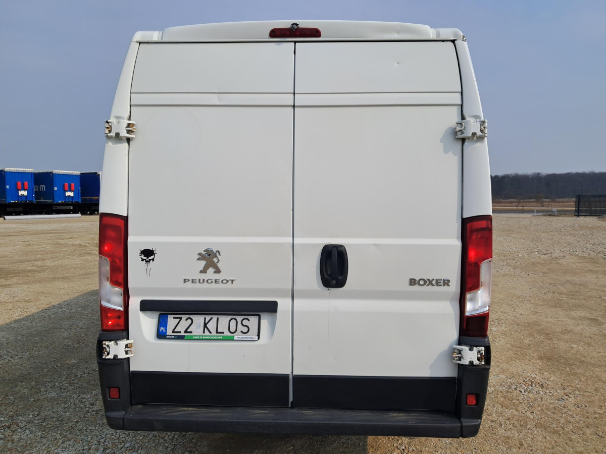 PEUGEOT BOXER FURGON BLASZAK - Furgon: slika PEUGEOT BOXER FURGON BLASZAK - Furgon PEUGEOT BOXER FURGON BLASZAK - Furgon: slika PEUGEOT BOXER FURGON BLASZAK - Furgon