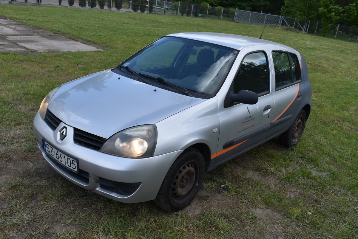 RENAULT CLIO HATCHBACK - Automobil: slika RENAULT CLIO HATCHBACK - Automobil RENAULT CLIO HATCHBACK - Automobil: slika RENAULT CLIO HATCHBACK - Automobil
