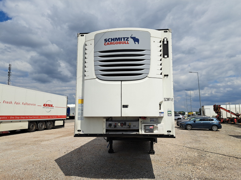 SCHMITZ CARGOBULL SCB*S3B CHŁODNIA - Prikolica hladnjača: slika SCHMITZ CARGOBULL SCB*S3B CHŁODNIA - Prikolica hladnjača SCHMITZ CARGOBULL SCB*S3B CHŁODNIA - Prikolica hladnjača: slika SCHMITZ CARGOBULL SCB*S3B CHŁODNIA - Prikolica hladnjača