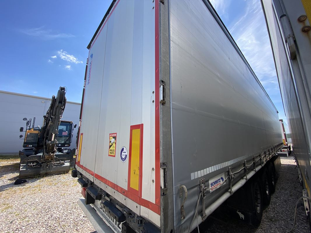 SCHMITZ CARGOBULL SCB S3T FIRANA - Prikolica s ceradom: slika SCHMITZ CARGOBULL SCB S3T FIRANA - Prikolica s ceradom SCHMITZ CARGOBULL SCB S3T FIRANA - Prikolica s ceradom: slika SCHMITZ CARGOBULL SCB S3T FIRANA - Prikolica s ceradom