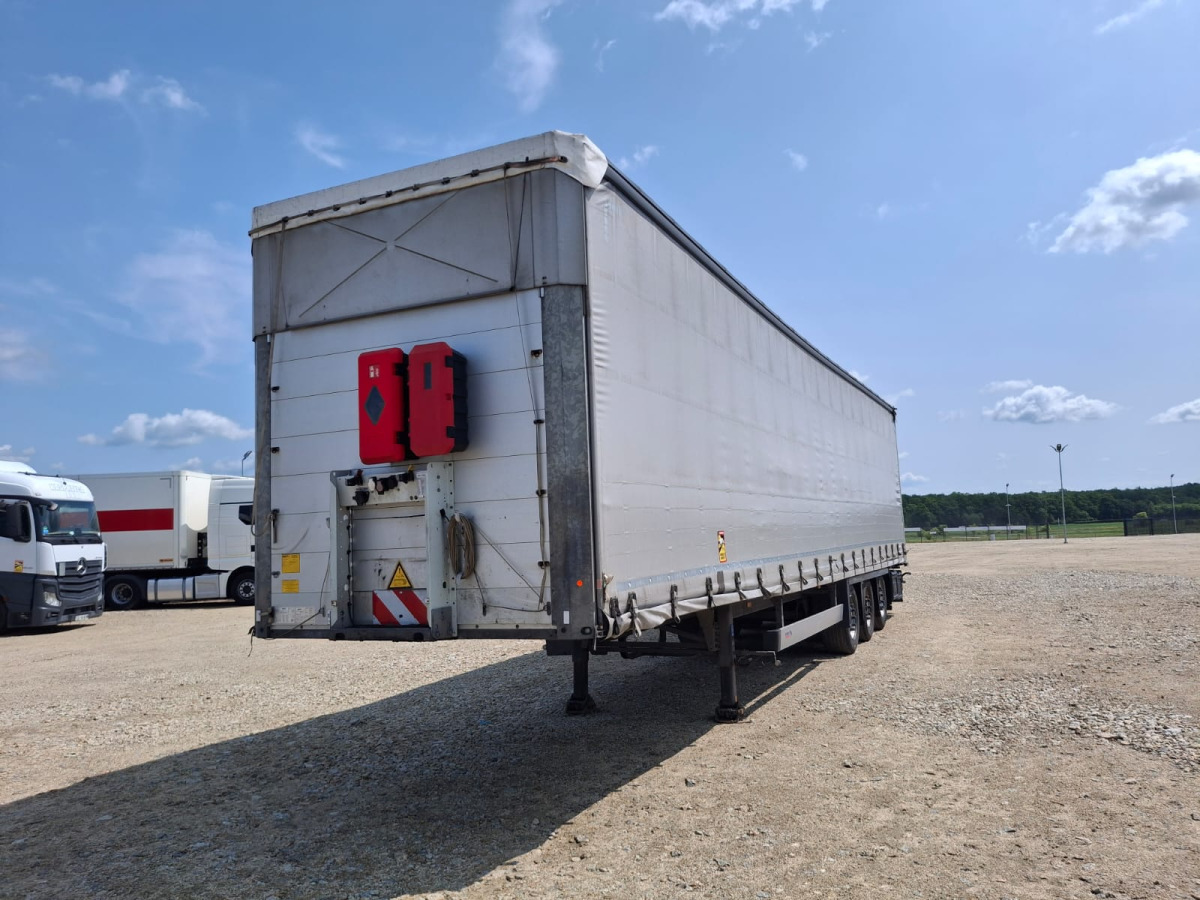 SCHMITZ CARGOBULL SCBS3T KURTYNOWA - Prikolica s ceradom: slika SCHMITZ CARGOBULL SCBS3T KURTYNOWA - Prikolica s ceradom SCHMITZ CARGOBULL SCBS3T KURTYNOWA - Prikolica s ceradom: slika SCHMITZ CARGOBULL SCBS3T KURTYNOWA - Prikolica s ceradom