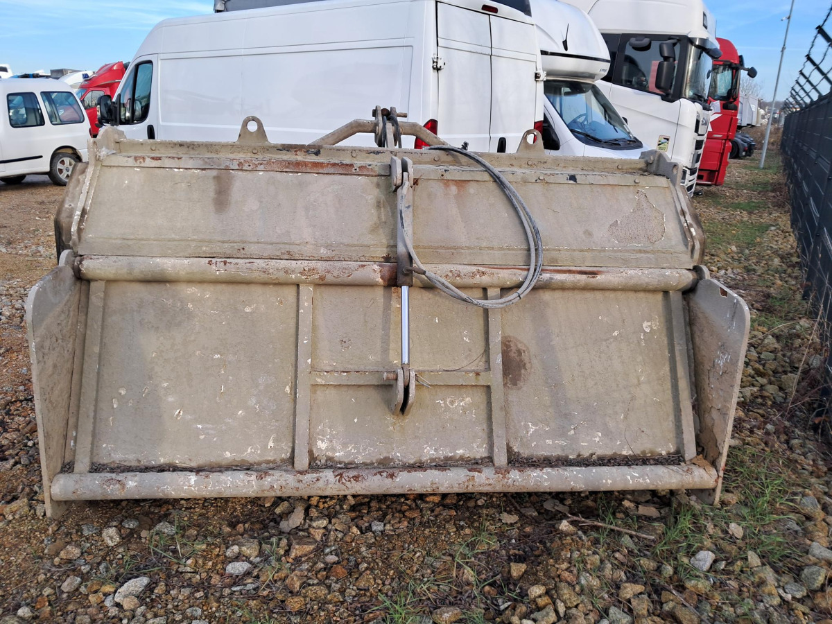Stabilizator gruntu TOZAMET FG-650B – 2400 mm – 650 mm – wał 310 obr/min - Stabilizator tla: slika Stabilizator gruntu TOZAMET FG-650B – 2400 mm – 650 mm – wał 310 obr/min - Stabilizator tla Stabilizator gruntu TOZAMET FG-650B – 2400 mm – 650 mm – wał 310 obr/min - Stabilizator tla: slika Stabilizator gruntu TOZAMET FG-650B – 2400 mm – 650 mm – wał 310 obr/min - Stabilizator tla