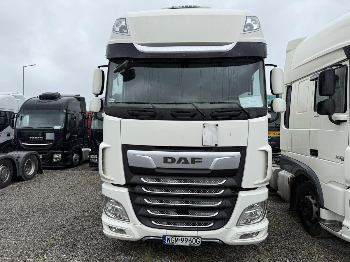DAF XF 480 FT 4X2 SUPER SPACE CAB CIĄGNIK SIODŁOWY - Tegljač: slika DAF XF 480 FT 4X2 SUPER SPACE CAB CIĄGNIK SIODŁOWY - Tegljač DAF XF 480 FT 4X2 SUPER SPACE CAB CIĄGNIK SIODŁOWY - Tegljač: slika DAF XF 480 FT 4X2 SUPER SPACE CAB CIĄGNIK SIODŁOWY - Tegljač