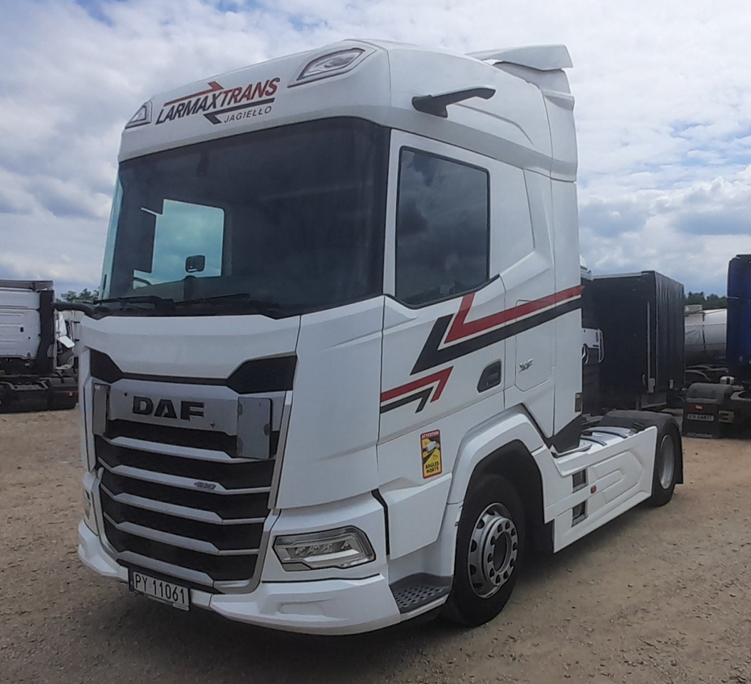 DAF XG 480 CIĄGNIK SIODŁOWY - Tegljač: slika DAF XG 480 CIĄGNIK SIODŁOWY - Tegljač DAF XG 480 CIĄGNIK SIODŁOWY - Tegljač: slika DAF XG 480 CIĄGNIK SIODŁOWY - Tegljač