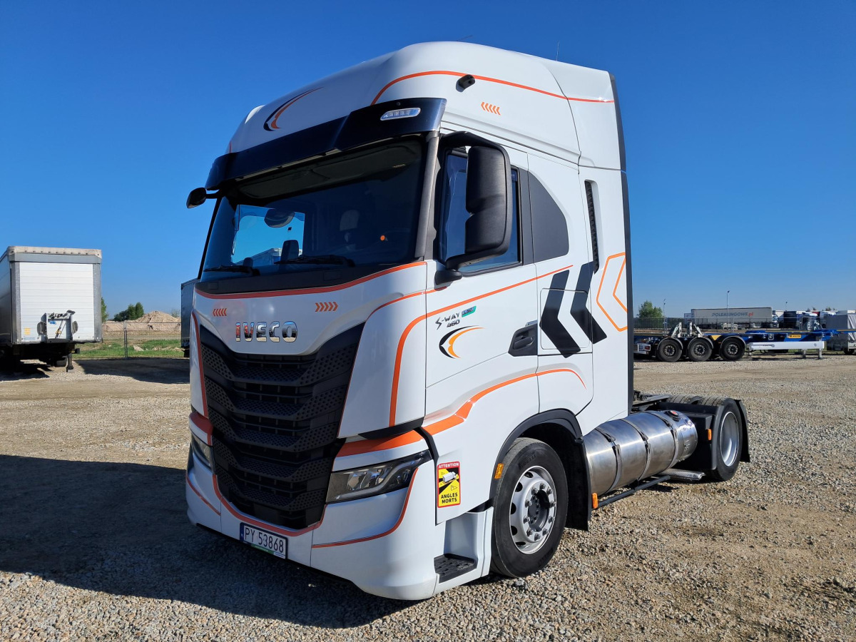 IVECO AS440ST/FP LT LNG CIĄGNIK SIODŁOWY - Tegljač: slika IVECO AS440ST/FP LT LNG CIĄGNIK SIODŁOWY - Tegljač IVECO AS440ST/FP LT LNG CIĄGNIK SIODŁOWY - Tegljač: slika IVECO AS440ST/FP LT LNG CIĄGNIK SIODŁOWY - Tegljač