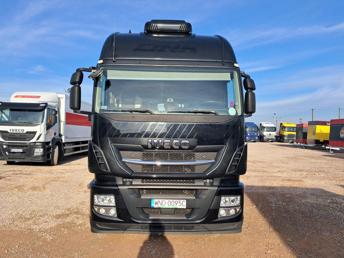 IVECO AS440T/ FP LT CIĄGNIK SIODŁOWY - Tegljač: slika IVECO AS440T/ FP LT CIĄGNIK SIODŁOWY - Tegljač IVECO AS440T/ FP LT CIĄGNIK SIODŁOWY - Tegljač: slika IVECO AS440T/ FP LT CIĄGNIK SIODŁOWY - Tegljač