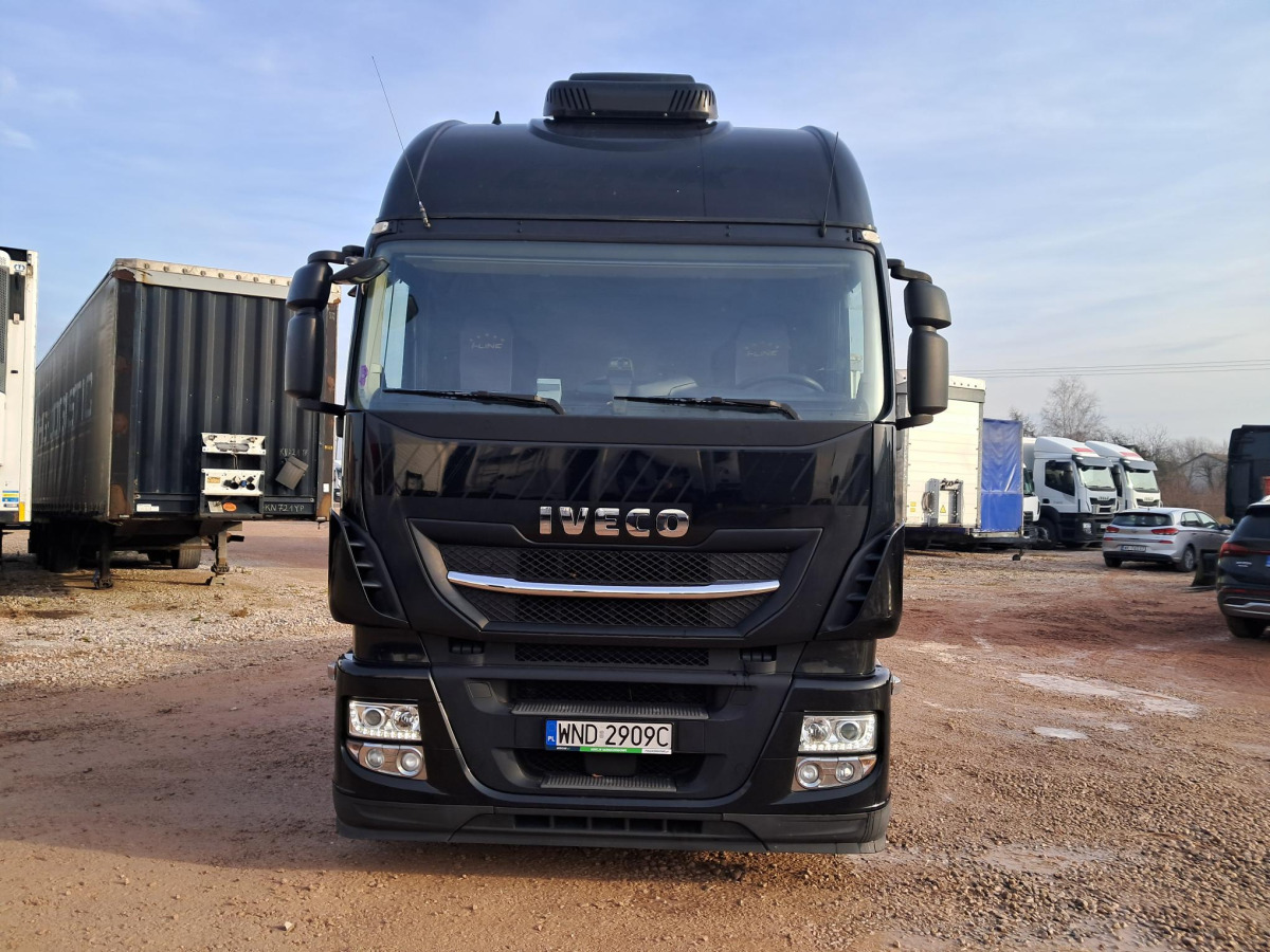 IVECO AS440T/ FP LT CIĄGNIK SIODŁOWY - Tegljač: slika IVECO AS440T/ FP LT CIĄGNIK SIODŁOWY - Tegljač IVECO AS440T/ FP LT CIĄGNIK SIODŁOWY - Tegljač: slika IVECO AS440T/ FP LT CIĄGNIK SIODŁOWY - Tegljač