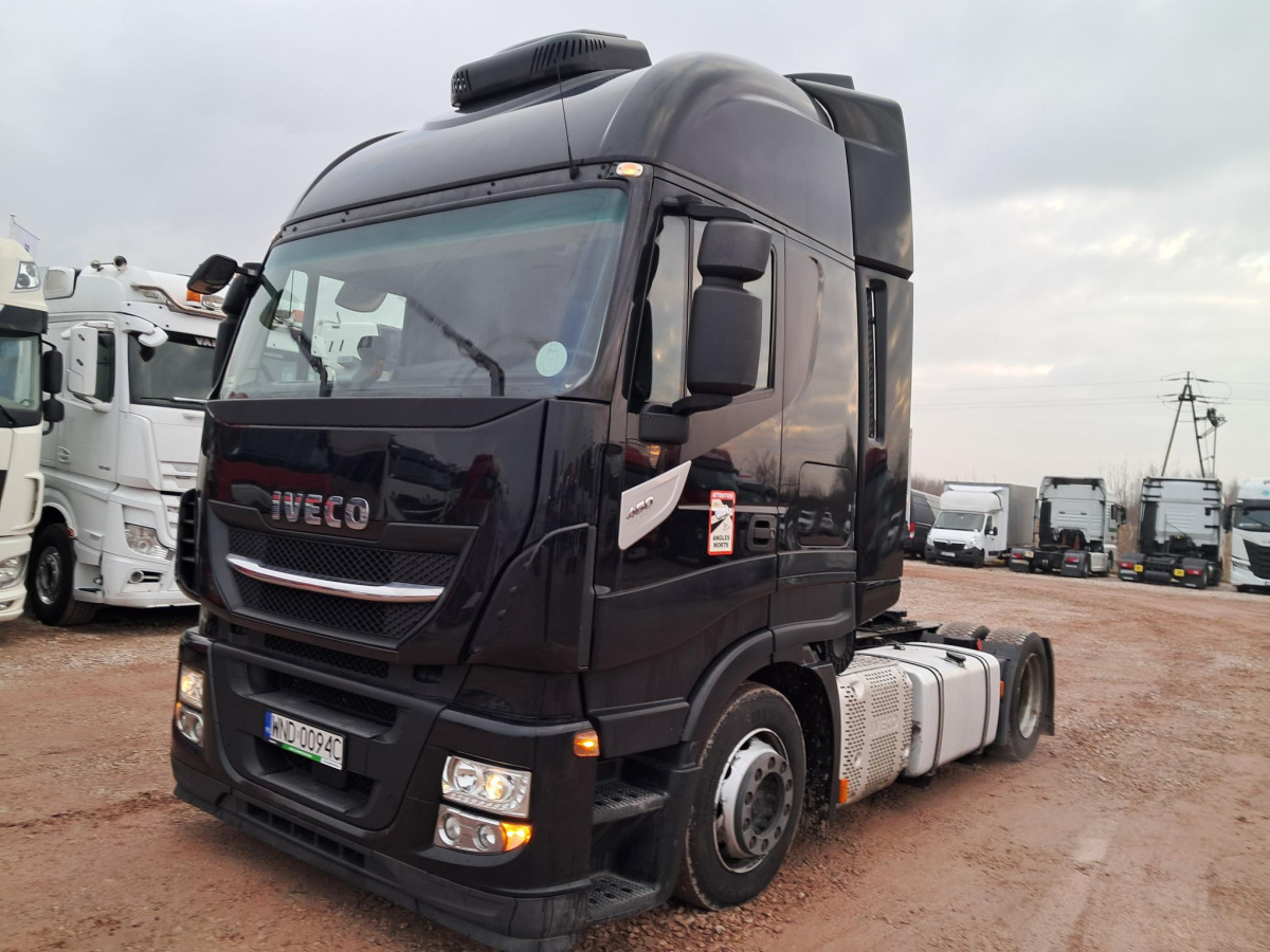 IVECO AS440T/ FP LT CIĄGNIK SIODŁOWY - Tegljač: slika IVECO AS440T/ FP LT CIĄGNIK SIODŁOWY - Tegljač IVECO AS440T/ FP LT CIĄGNIK SIODŁOWY - Tegljač: slika IVECO AS440T/ FP LT CIĄGNIK SIODŁOWY - Tegljač