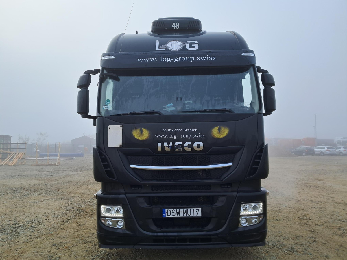 IVECO AS440T/P CIĄGNIK SIODŁOWY - Tegljač: slika IVECO AS440T/P CIĄGNIK SIODŁOWY - Tegljač IVECO AS440T/P CIĄGNIK SIODŁOWY - Tegljač: slika IVECO AS440T/P CIĄGNIK SIODŁOWY - Tegljač