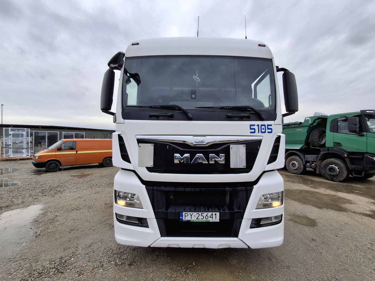 MAN TGX CIĄGNIK SIODŁOWY - Tegljač: slika MAN TGX CIĄGNIK SIODŁOWY - Tegljač MAN TGX CIĄGNIK SIODŁOWY - Tegljač: slika MAN TGX CIĄGNIK SIODŁOWY - Tegljač