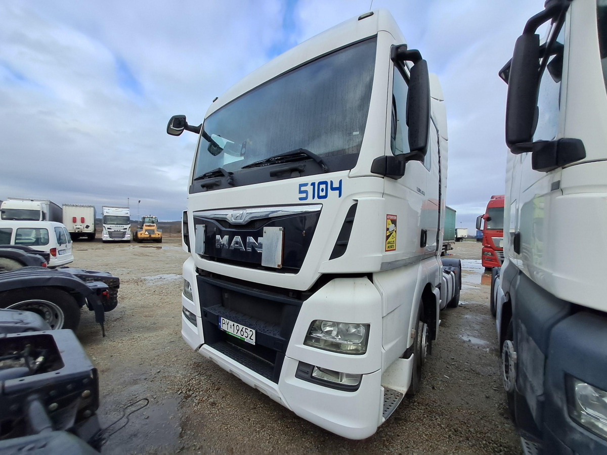 MAN TGX CIĄGNIK SIODŁOWY - Tegljač: slika MAN TGX CIĄGNIK SIODŁOWY - Tegljač MAN TGX CIĄGNIK SIODŁOWY - Tegljač: slika MAN TGX CIĄGNIK SIODŁOWY - Tegljač