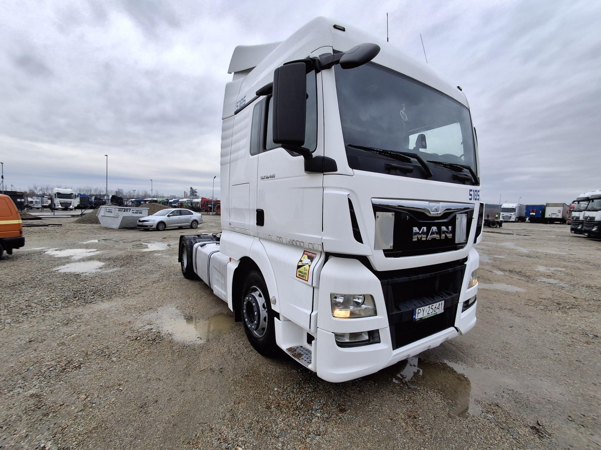 MAN TGX CIĄGNIK SIODŁOWY - Tegljač: slika MAN TGX CIĄGNIK SIODŁOWY - Tegljač MAN TGX CIĄGNIK SIODŁOWY - Tegljač: slika MAN TGX CIĄGNIK SIODŁOWY - Tegljač