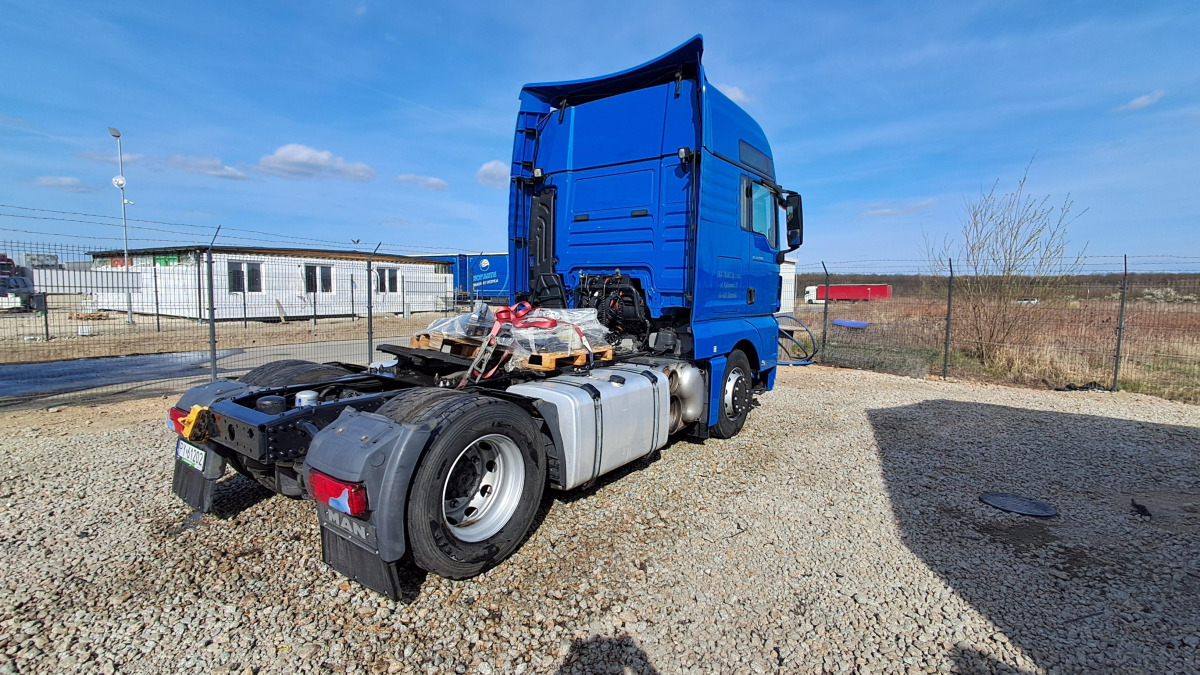 MAN TGX CIĄGNIK SIODŁOWY - Tegljač: slika MAN TGX CIĄGNIK SIODŁOWY - Tegljač MAN TGX CIĄGNIK SIODŁOWY - Tegljač: slika MAN TGX CIĄGNIK SIODŁOWY - Tegljač