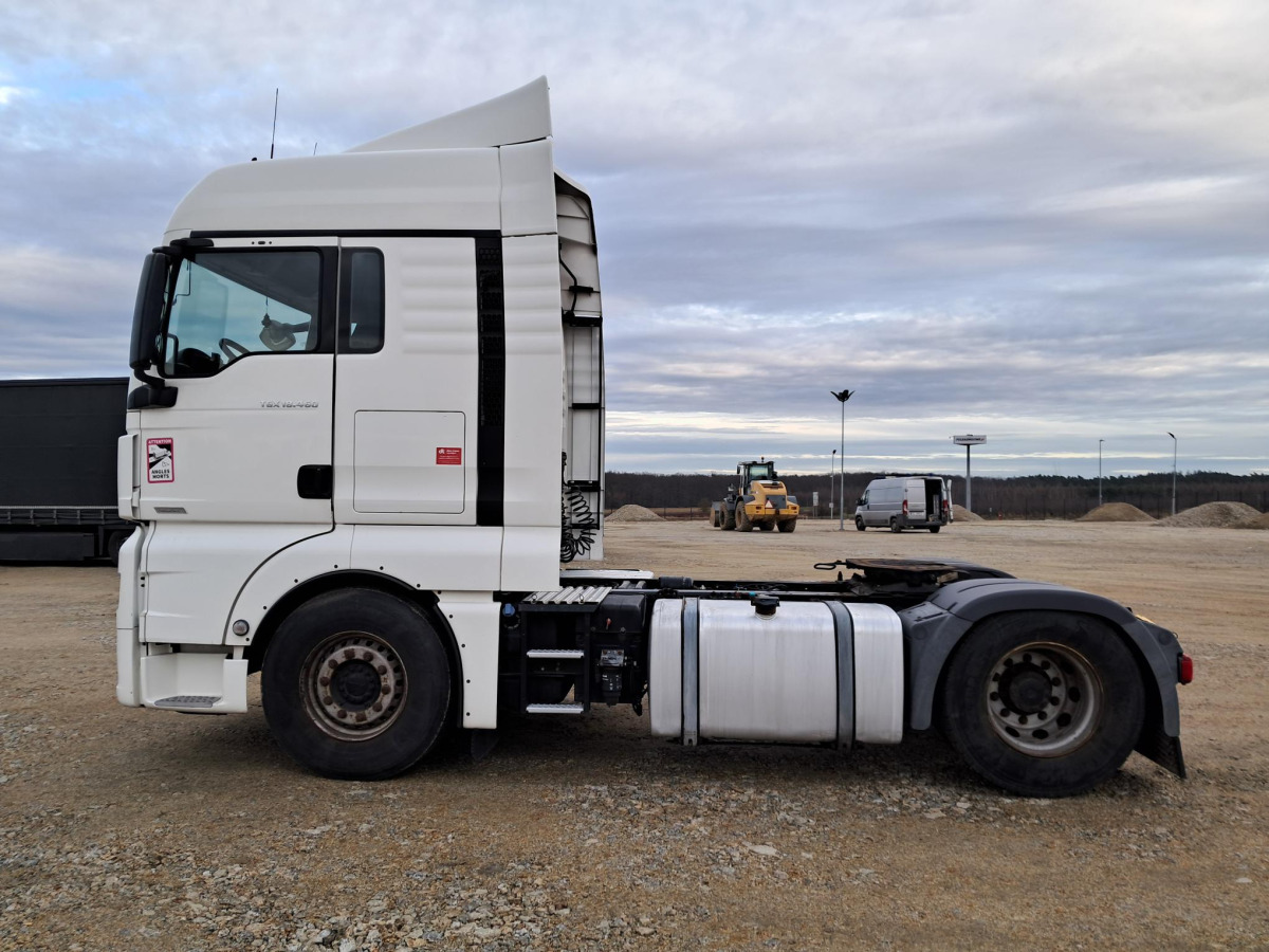 MAN TGX CIĄGNIK SIODŁOWY - Tegljač: slika MAN TGX CIĄGNIK SIODŁOWY - Tegljač MAN TGX CIĄGNIK SIODŁOWY - Tegljač: slika MAN TGX CIĄGNIK SIODŁOWY - Tegljač