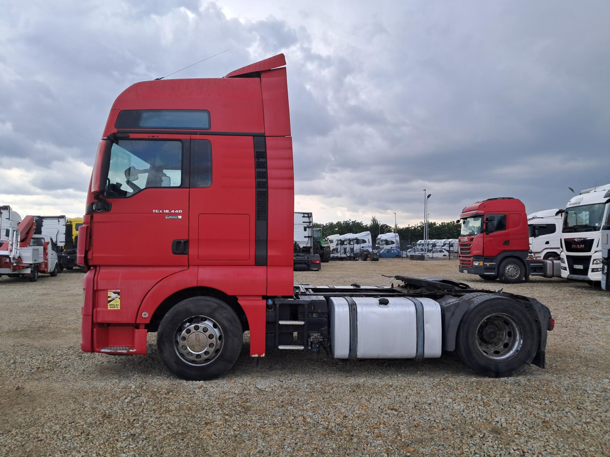 MAN TGX CIĄGNIK SIODŁOWY - Tegljač: slika MAN TGX CIĄGNIK SIODŁOWY - Tegljač MAN TGX CIĄGNIK SIODŁOWY - Tegljač: slika MAN TGX CIĄGNIK SIODŁOWY - Tegljač