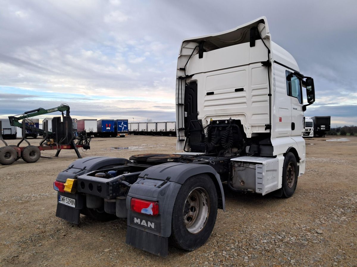 MAN TGX CIĄGNIK SIODŁOWY - Tegljač: slika MAN TGX CIĄGNIK SIODŁOWY - Tegljač MAN TGX CIĄGNIK SIODŁOWY - Tegljač: slika MAN TGX CIĄGNIK SIODŁOWY - Tegljač