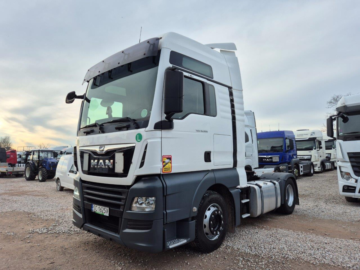 MAN TGX CIĄGNIK SIODŁOWY - Tegljač: slika MAN TGX CIĄGNIK SIODŁOWY - Tegljač MAN TGX CIĄGNIK SIODŁOWY - Tegljač: slika MAN TGX CIĄGNIK SIODŁOWY - Tegljač