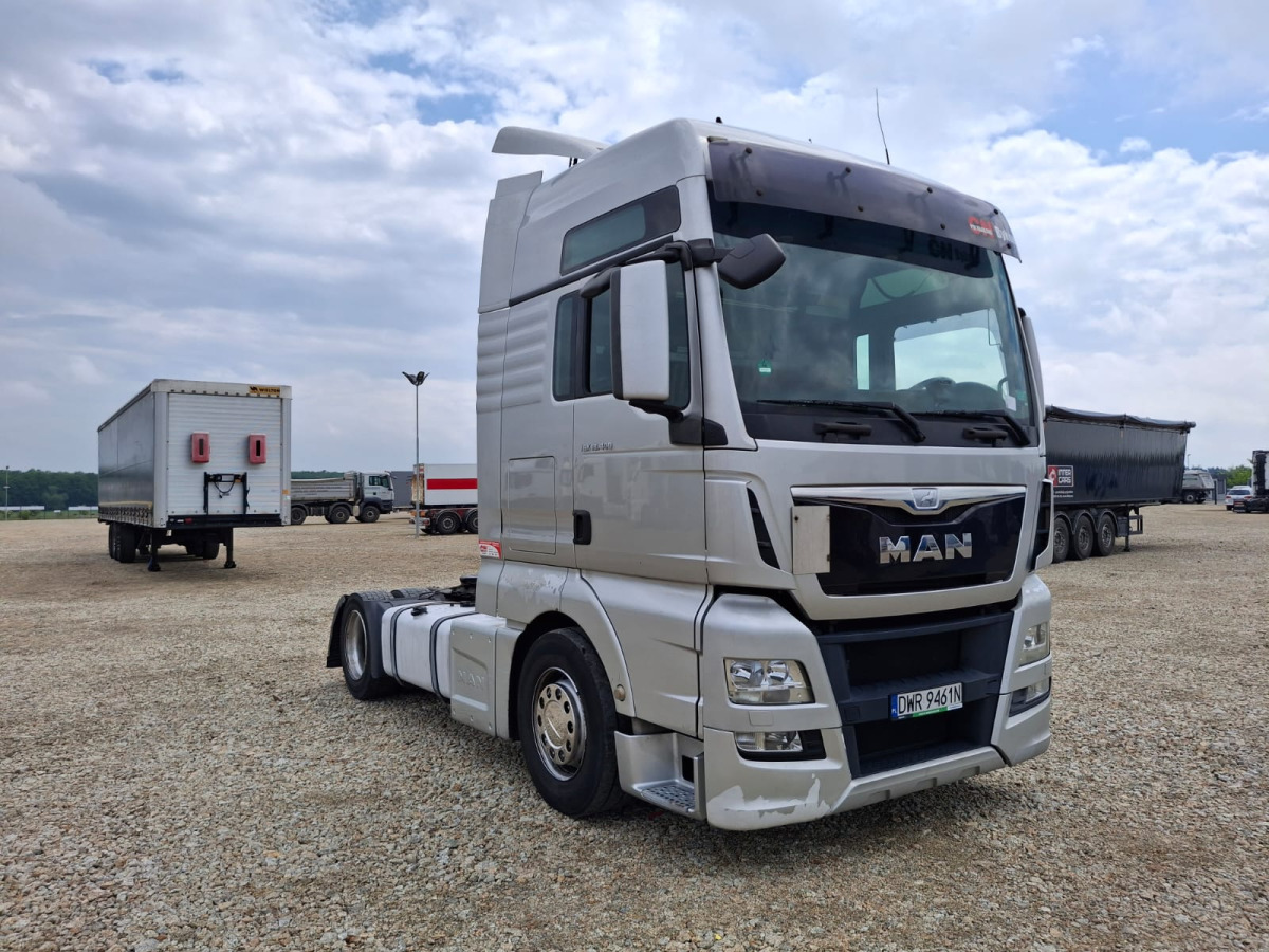 MAN TGX CIĄGNIK SIODŁOWY - Tegljač: slika MAN TGX CIĄGNIK SIODŁOWY - Tegljač MAN TGX CIĄGNIK SIODŁOWY - Tegljač: slika MAN TGX CIĄGNIK SIODŁOWY - Tegljač