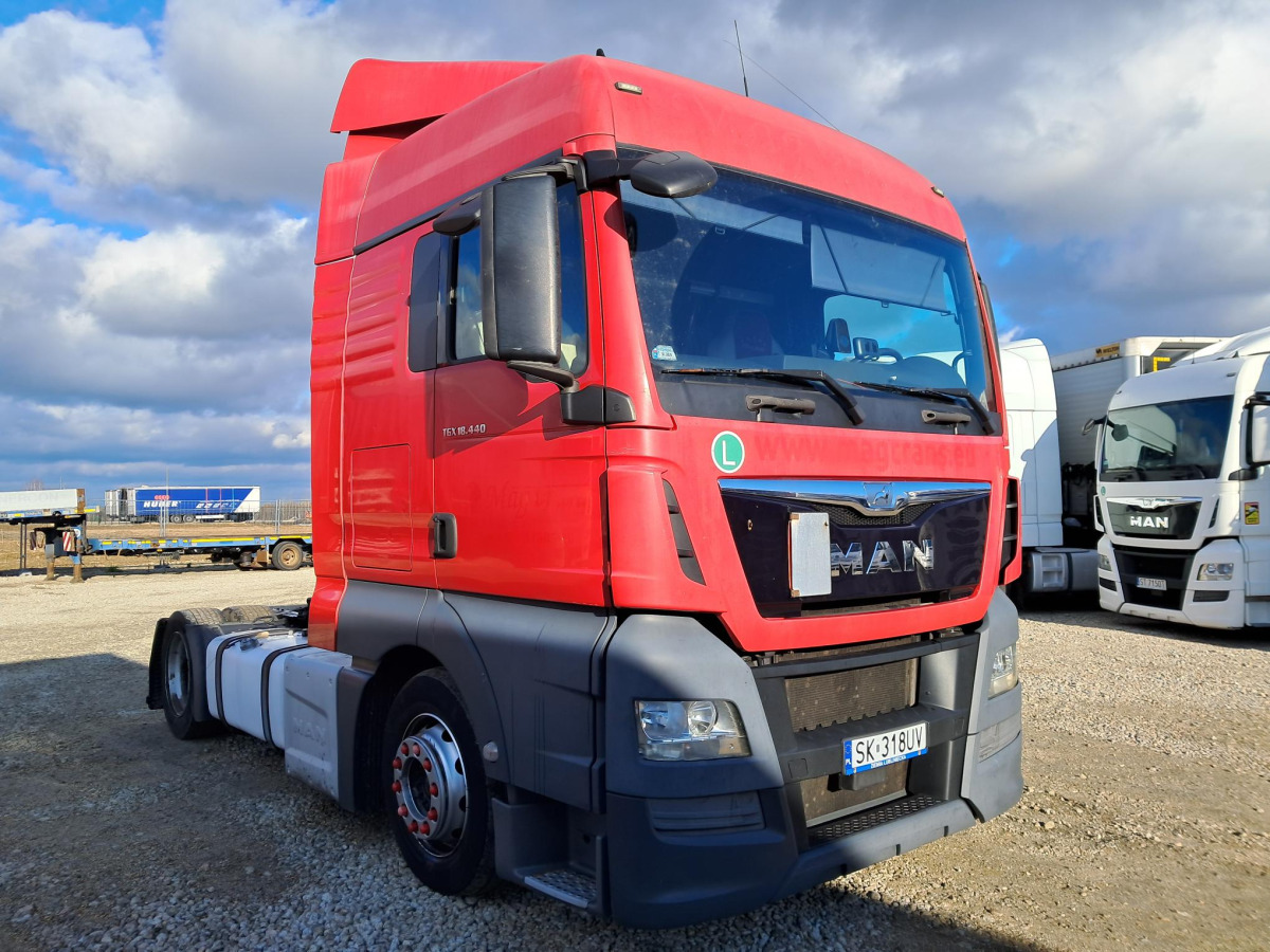 MAN TGX CIĄGNIK SIODŁOWY - Tegljač: slika MAN TGX CIĄGNIK SIODŁOWY - Tegljač MAN TGX CIĄGNIK SIODŁOWY - Tegljač: slika MAN TGX CIĄGNIK SIODŁOWY - Tegljač