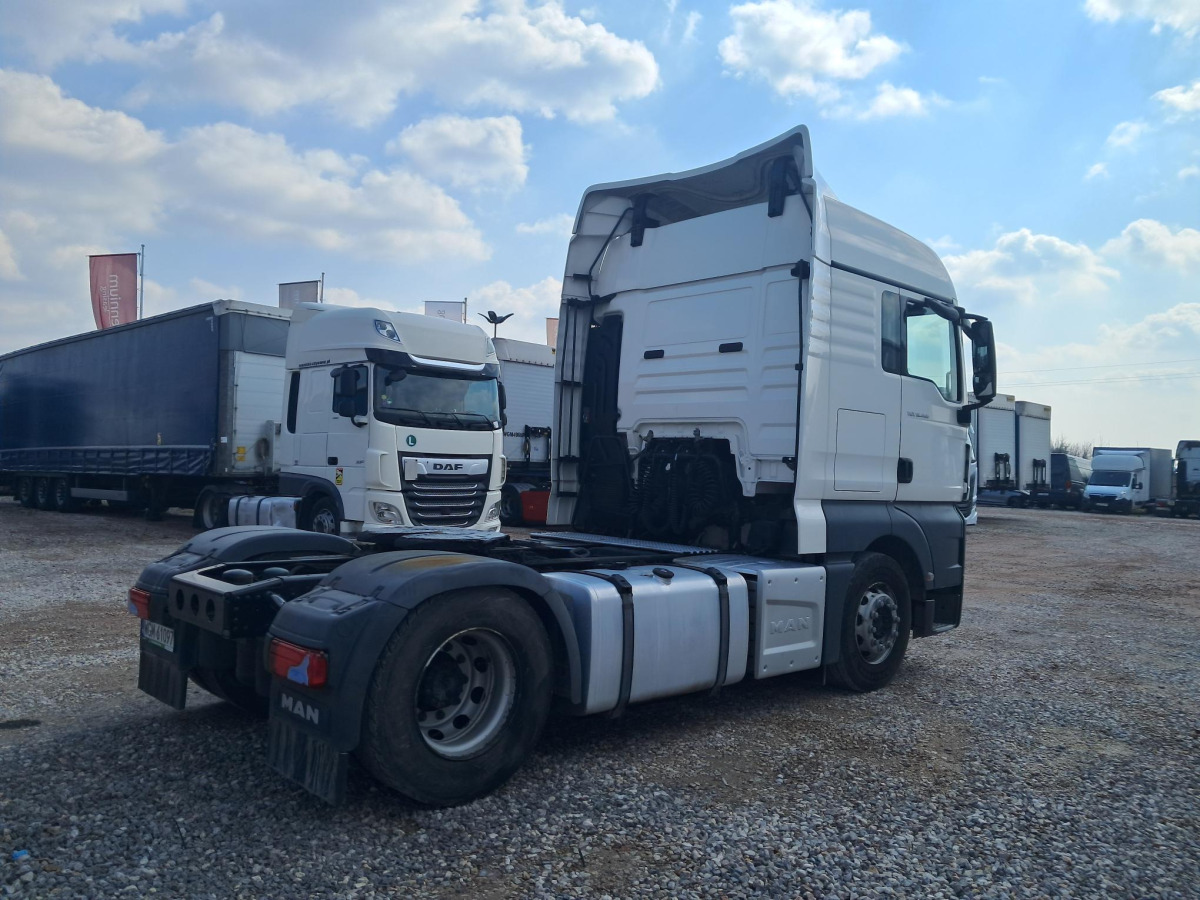 MAN TGX CIĄGNIK SIODŁOWY - Tegljač: slika MAN TGX CIĄGNIK SIODŁOWY - Tegljač MAN TGX CIĄGNIK SIODŁOWY - Tegljač: slika MAN TGX CIĄGNIK SIODŁOWY - Tegljač