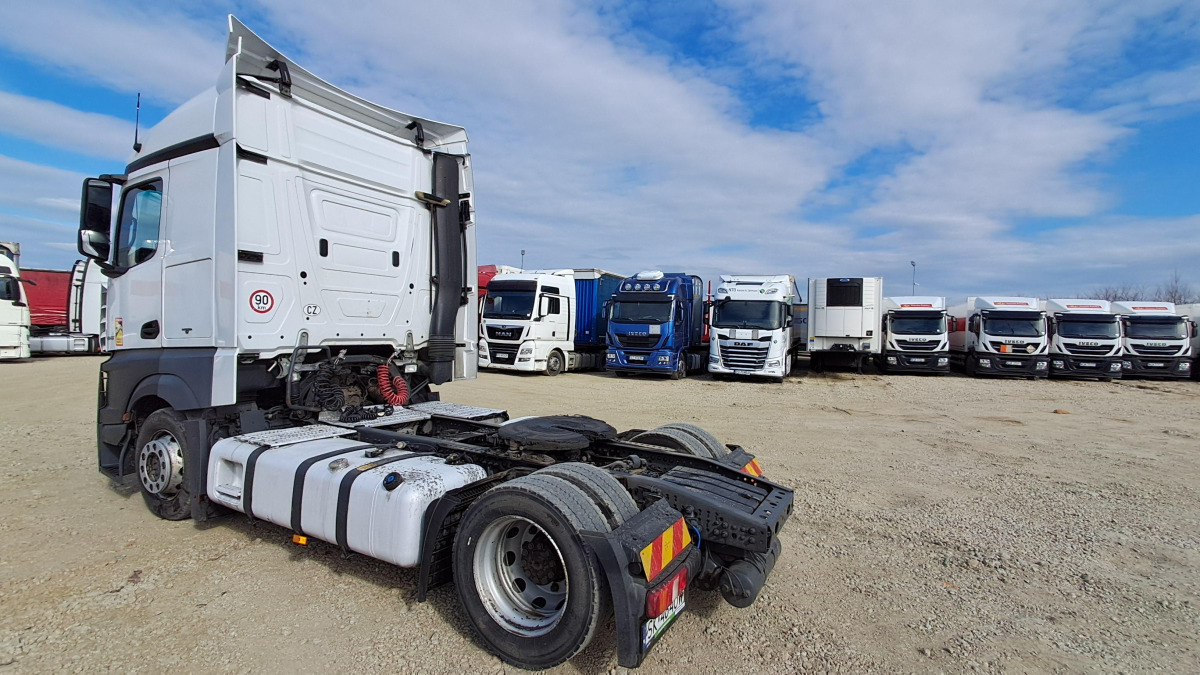 MERCEDES BENZ ACTROS 1845 CIĄGNIK SIODŁOWY - Tegljač: slika MERCEDES BENZ ACTROS 1845 CIĄGNIK SIODŁOWY - Tegljač MERCEDES BENZ ACTROS 1845 CIĄGNIK SIODŁOWY - Tegljač: slika MERCEDES BENZ ACTROS 1845 CIĄGNIK SIODŁOWY - Tegljač