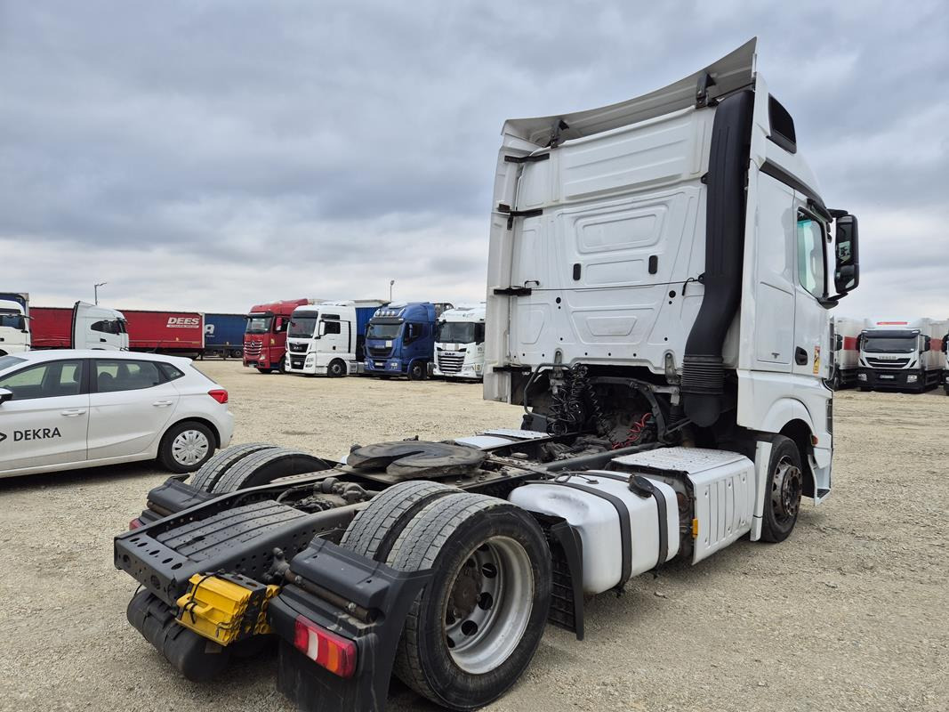 MERCEDES BENZ ACTROS 1845 CIĄGNIK SIODŁOWY - Tegljač: slika MERCEDES BENZ ACTROS 1845 CIĄGNIK SIODŁOWY - Tegljač MERCEDES BENZ ACTROS 1845 CIĄGNIK SIODŁOWY - Tegljač: slika MERCEDES BENZ ACTROS 1845 CIĄGNIK SIODŁOWY - Tegljač
