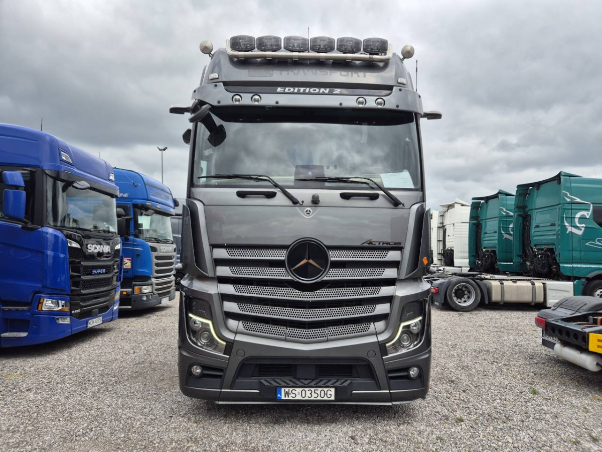 MERCEDES BENZ ACTROS CIĄGNIK SIODŁOWY - Tegljač: slika MERCEDES BENZ ACTROS CIĄGNIK SIODŁOWY - Tegljač MERCEDES BENZ ACTROS CIĄGNIK SIODŁOWY - Tegljač: slika MERCEDES BENZ ACTROS CIĄGNIK SIODŁOWY - Tegljač