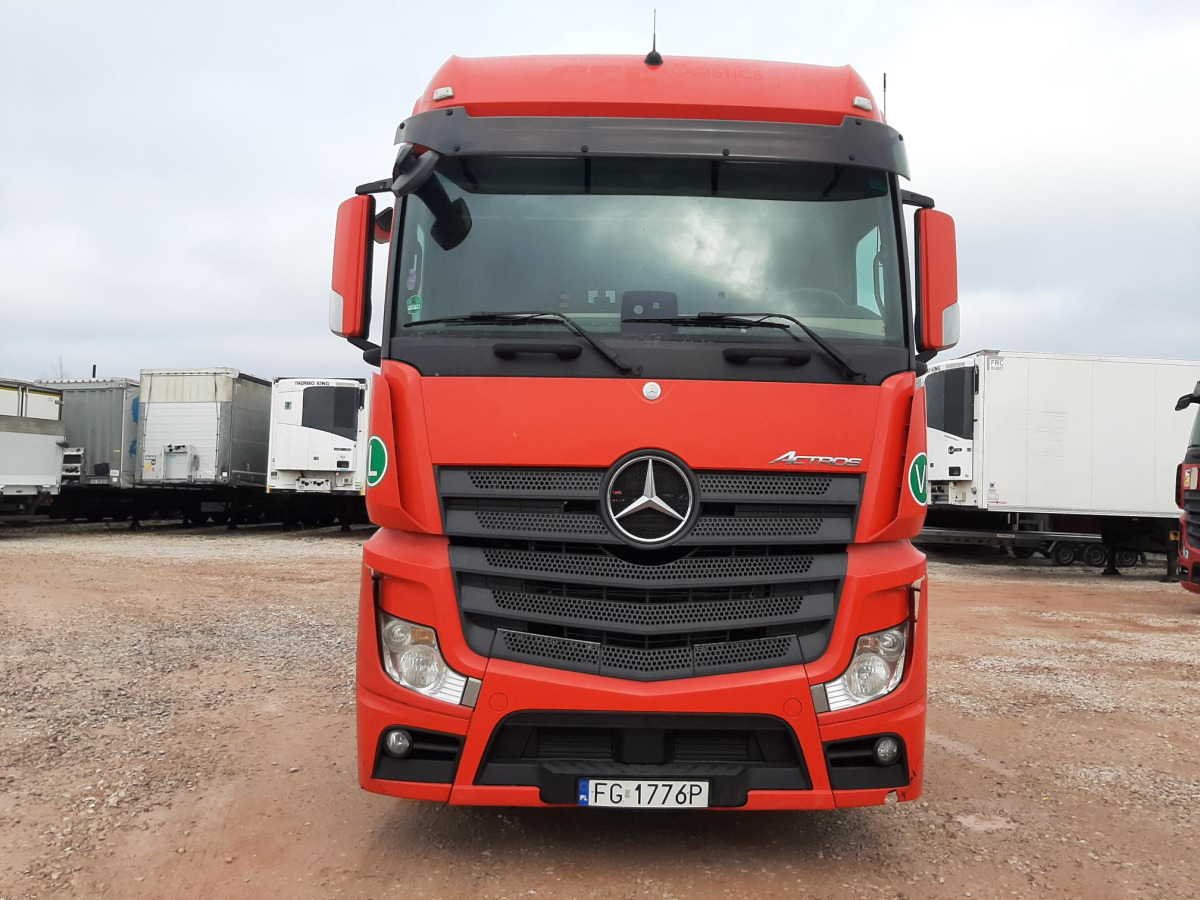 MERCEDES BENZ ACTROS CIĄGNIK SIODŁOWY - Tegljač: slika MERCEDES BENZ ACTROS CIĄGNIK SIODŁOWY - Tegljač MERCEDES BENZ ACTROS CIĄGNIK SIODŁOWY - Tegljač: slika MERCEDES BENZ ACTROS CIĄGNIK SIODŁOWY - Tegljač