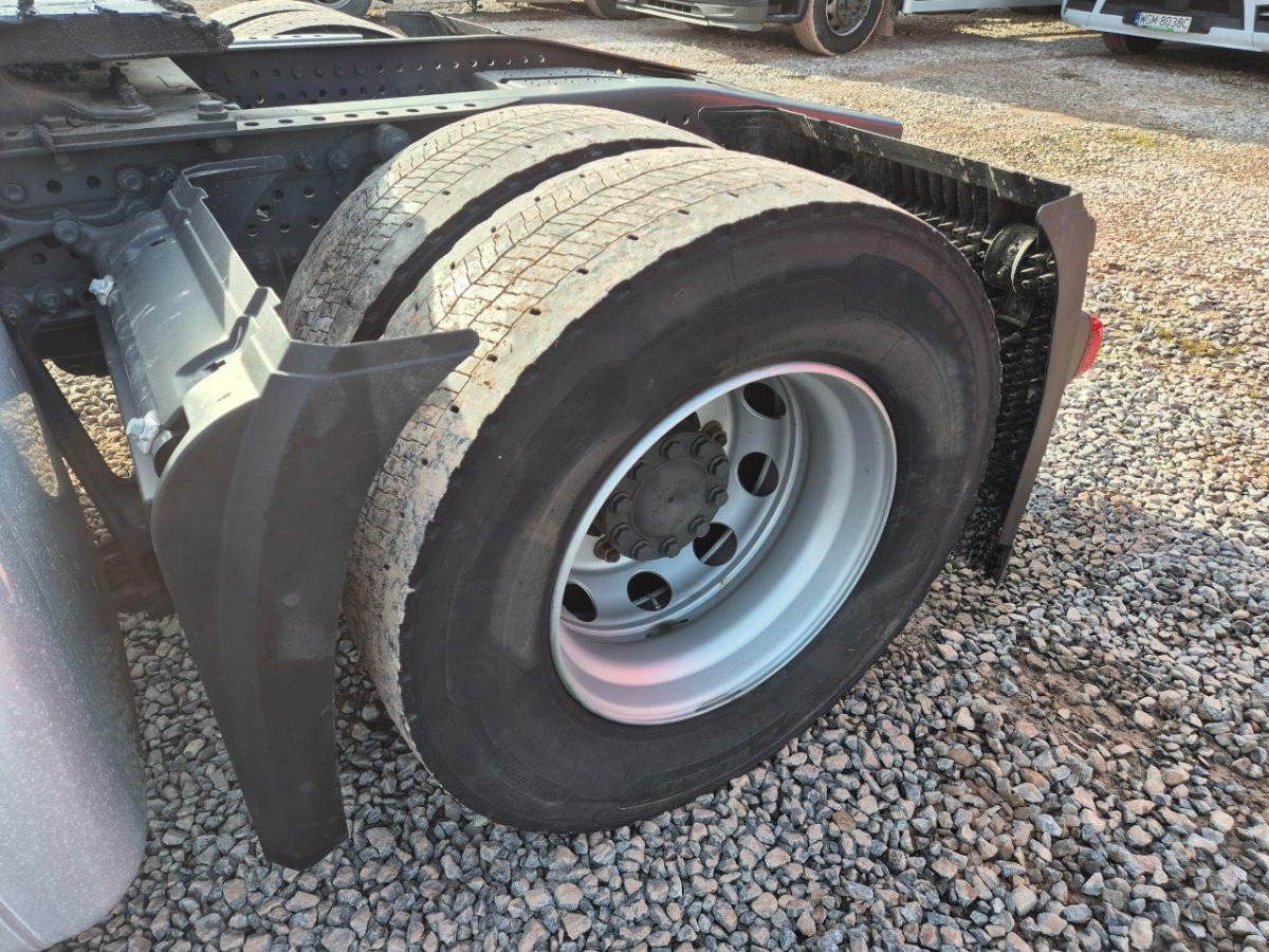 Tegljač MERCEDES BENZ ACTROS CIĄGNIK SIODŁOWY: slika Tegljač MERCEDES BENZ ACTROS CIĄGNIK SIODŁOWY