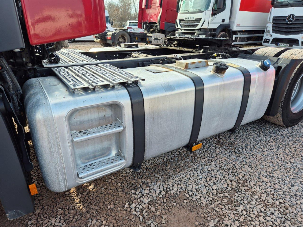 Tegljač MERCEDES BENZ ACTROS CIĄGNIK SIODŁOWY: slika Tegljač MERCEDES BENZ ACTROS CIĄGNIK SIODŁOWY
