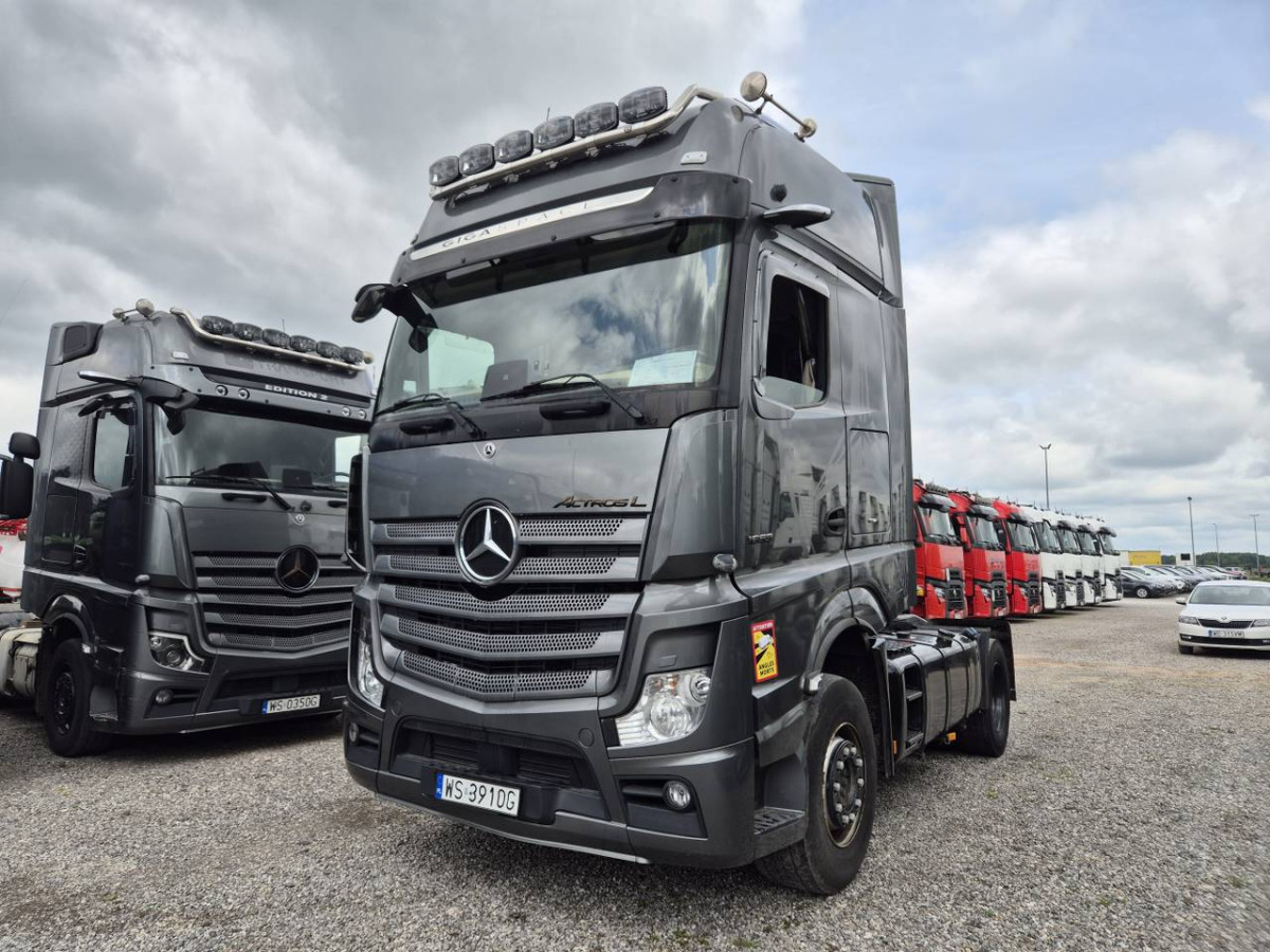 MERCEDES BENZ ACTROS CIĄGNIK SIODŁOWY - Tegljač: slika MERCEDES BENZ ACTROS CIĄGNIK SIODŁOWY - Tegljač MERCEDES BENZ ACTROS CIĄGNIK SIODŁOWY - Tegljač: slika MERCEDES BENZ ACTROS CIĄGNIK SIODŁOWY - Tegljač