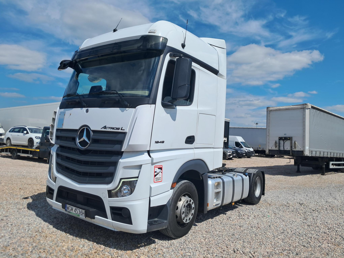 MERCEDES BENZ ACTROS CIĄGNIK SIODŁOWY - Tegljač: slika MERCEDES BENZ ACTROS CIĄGNIK SIODŁOWY - Tegljač MERCEDES BENZ ACTROS CIĄGNIK SIODŁOWY - Tegljač: slika MERCEDES BENZ ACTROS CIĄGNIK SIODŁOWY - Tegljač