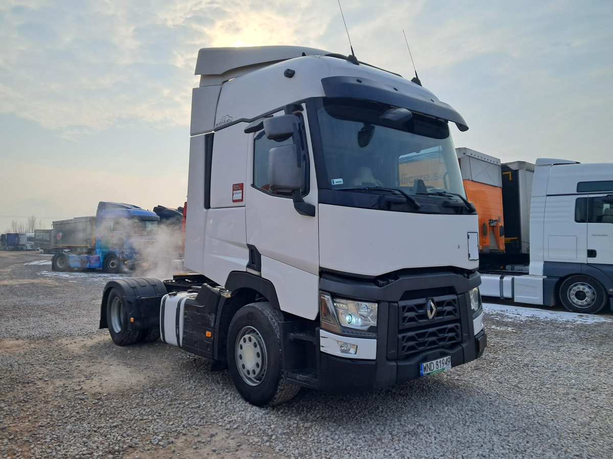 RENAULT T CIĄGNIK SIODŁOWY - Tegljač: slika RENAULT T CIĄGNIK SIODŁOWY - Tegljač RENAULT T CIĄGNIK SIODŁOWY - Tegljač: slika RENAULT T CIĄGNIK SIODŁOWY - Tegljač