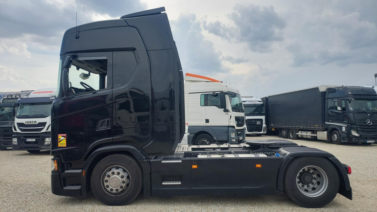 Tegljač SCANIA S460 CIĄGNIK SIODŁOWY: slika Tegljač SCANIA S460 CIĄGNIK SIODŁOWY