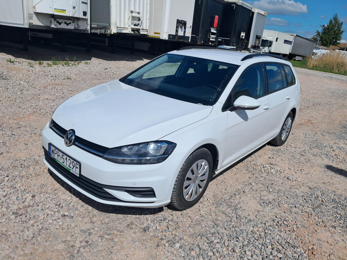 VOLKSWAGEN GOLF KOMBI - Automobil: slika VOLKSWAGEN GOLF KOMBI - Automobil VOLKSWAGEN GOLF KOMBI - Automobil: slika VOLKSWAGEN GOLF KOMBI - Automobil