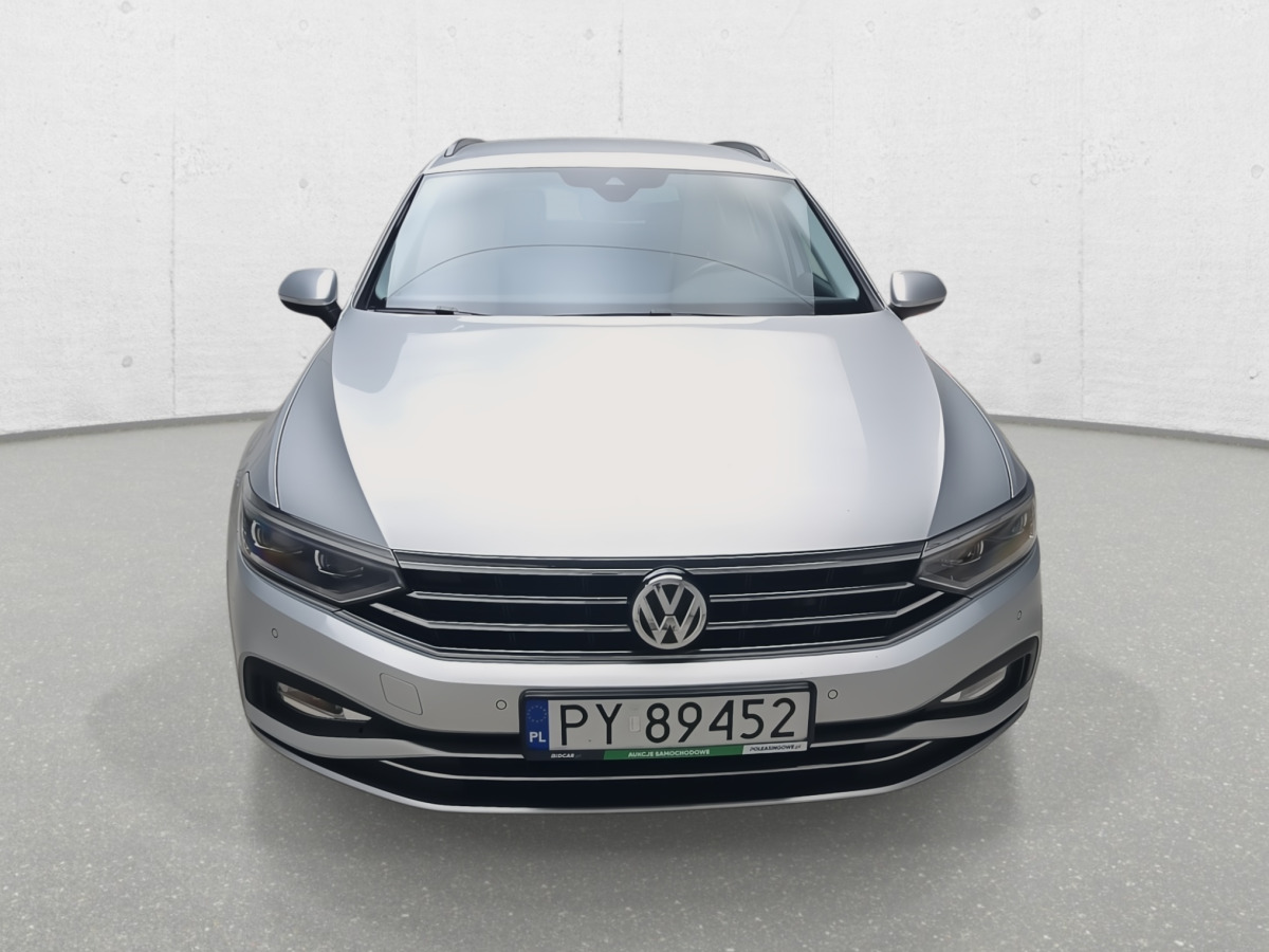 VOLKSWAGEN PASSAT KOMBI - Automobil: slika VOLKSWAGEN PASSAT KOMBI - Automobil VOLKSWAGEN PASSAT KOMBI - Automobil: slika VOLKSWAGEN PASSAT KOMBI - Automobil