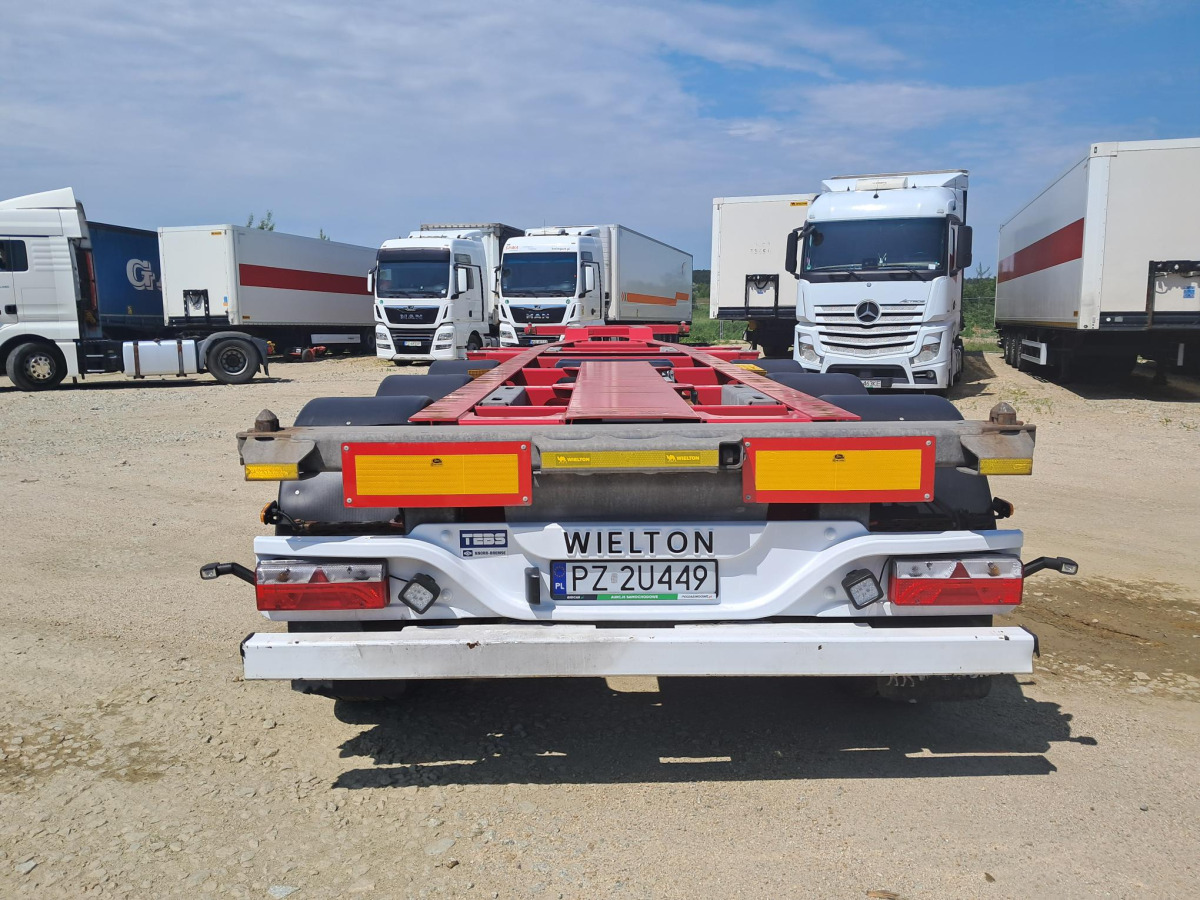 WIELTON NS3P KONTENEROWA - Prikolica sa zatvorenim sandukom: slika WIELTON NS3P KONTENEROWA - Prikolica sa zatvorenim sandukom WIELTON NS3P KONTENEROWA - Prikolica sa zatvorenim sandukom: slika WIELTON NS3P KONTENEROWA - Prikolica sa zatvorenim sandukom