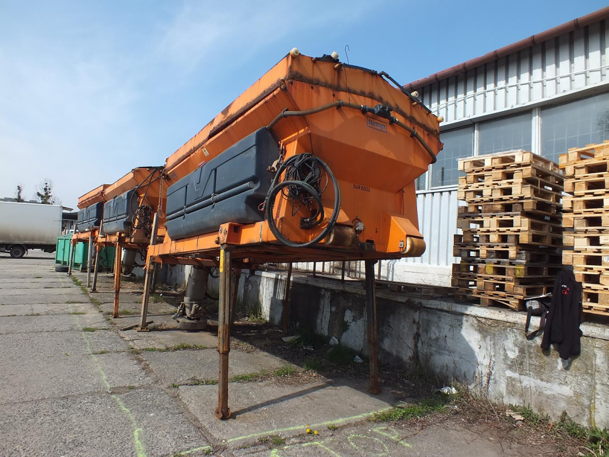 Posipač pijeska/ Soli Zabudowa piaskarki SCHMIDT STRATOS S40-36 - 2003 - 4m3 - Napęd z pojazdu: slika Posipač pijeska/ Soli Zabudowa piaskarki SCHMIDT STRATOS S40-36 - 2003 - 4m3 - Napęd z pojazdu