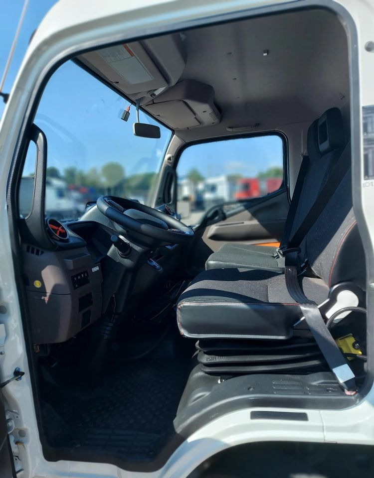 FUSO eCanter 4C15 Wywrotka Selektywna zbiórka - Kiper, Električni kamion: slika FUSO eCanter 4C15 Wywrotka Selektywna zbiórka - Kiper, Električni kamion FUSO eCanter 4C15 Wywrotka Selektywna zbiórka - Kiper, Električni kamion: slika FUSO eCanter 4C15 Wywrotka Selektywna zbiórka - Kiper, Električni kamion