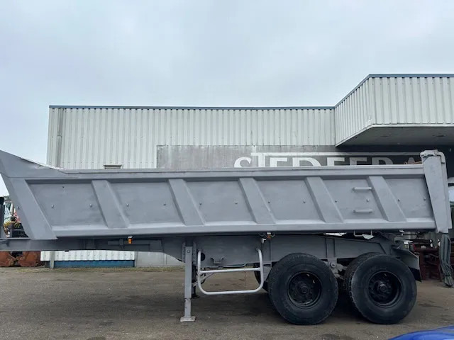 CIF 2 Axle Steel Tipper , Spring Suspension , Drum Brakes - Kiper poluprikolica: slika CIF 2 Axle Steel Tipper , Spring Suspension , Drum Brakes - Kiper poluprikolica CIF 2 Axle Steel Tipper , Spring Suspension , Drum Brakes - Kiper poluprikolica: slika CIF 2 Axle Steel Tipper , Spring Suspension , Drum Brakes - Kiper poluprikolica