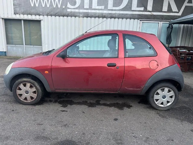 Ford Ka 1.3 , export / handel - Hatchback: slika Ford Ka 1.3 , export / handel - Hatchback Ford Ka 1.3 , export / handel - Hatchback: slika Ford Ka 1.3 , export / handel - Hatchback