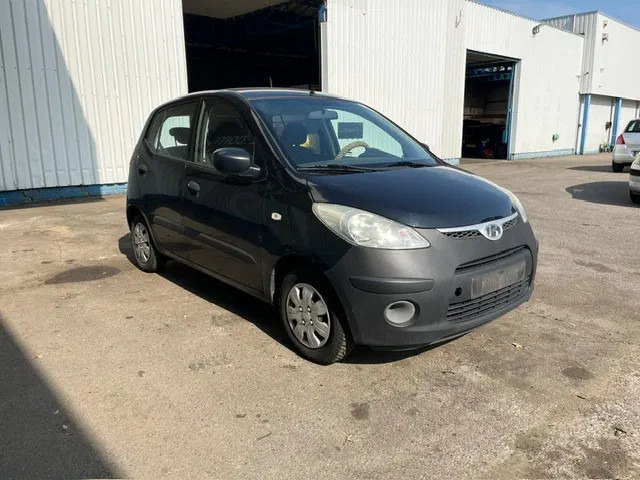 Hyundai i10 ,1.1 , 5 doors , Belgium Regestration - Hatchback: slika Hyundai i10 ,1.1 , 5 doors , Belgium Regestration - Hatchback Hyundai i10 ,1.1 , 5 doors , Belgium Regestration - Hatchback: slika Hyundai i10 ,1.1 , 5 doors , Belgium Regestration - Hatchback