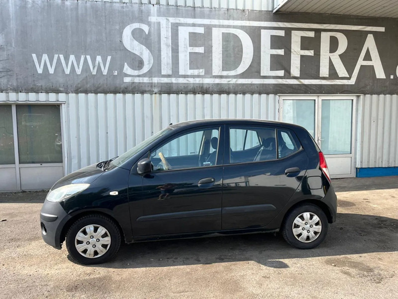 Hyundai i10 ,1.1 , 5 doors , Belgium Regestration - Hatchback: slika Hyundai i10 ,1.1 , 5 doors , Belgium Regestration - Hatchback Hyundai i10 ,1.1 , 5 doors , Belgium Regestration - Hatchback: slika Hyundai i10 ,1.1 , 5 doors , Belgium Regestration - Hatchback