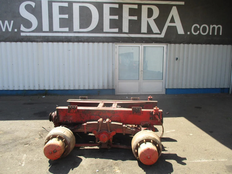 Stražnja osovina za Kamion Iveco 6x4 Back Axle / Double Pont , 2 pieces in stock: slika Stražnja osovina za Kamion Iveco 6x4 Back Axle / Double Pont , 2 pieces in stock